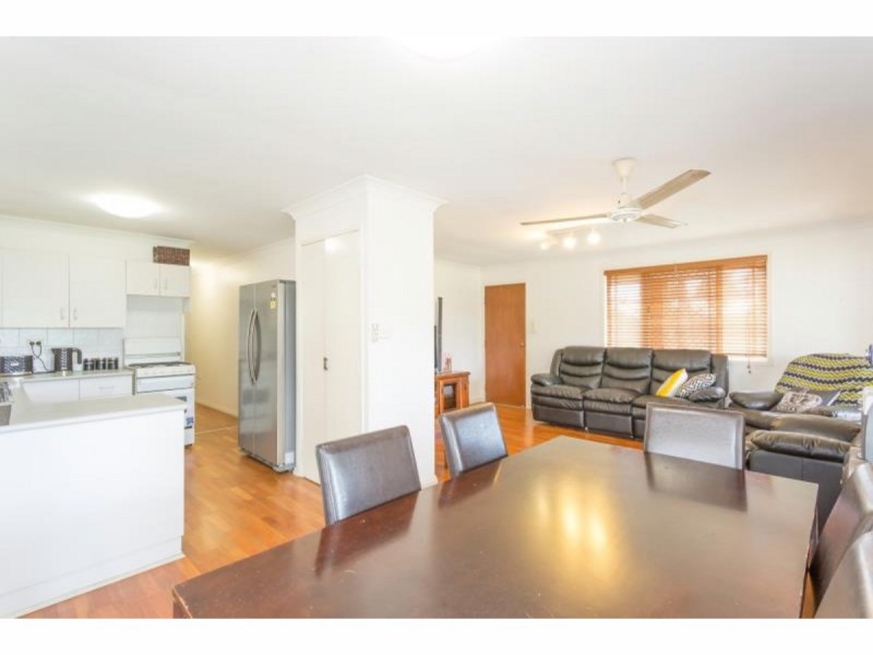 2 Viv Close, Parkhurst QLD 4702